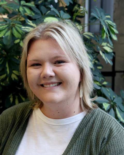 Headshot of Amber Peterson